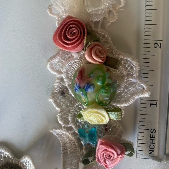 Bib Necklace flapper image glass hand sewn glass beads satin ribbon flowers - Picture 15 of 17